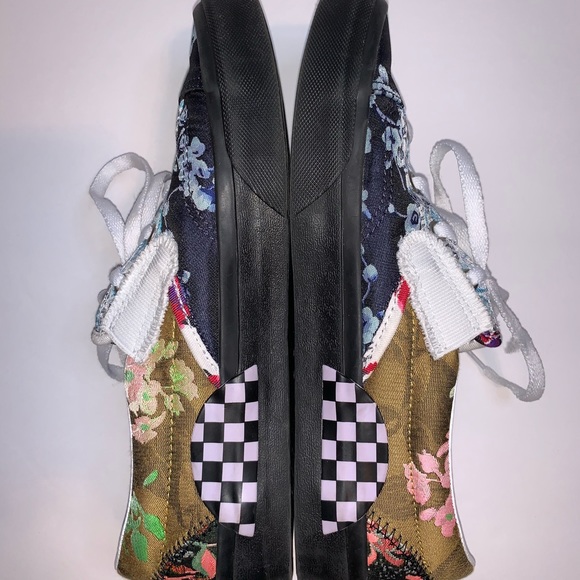 NWB Vans Floral Brocade Slip On Cap Sneakers - Picture 8 of 16